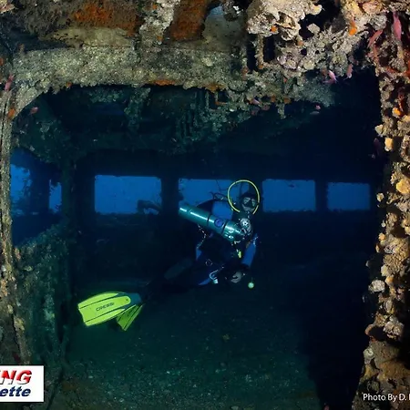 Bed & Diving * سافونا